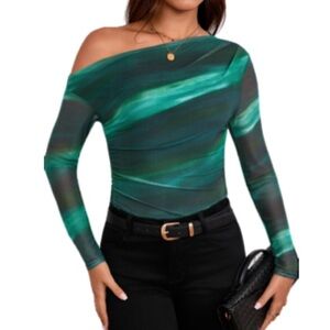 NWT Floerns Off Shoulder Trendy Long Sleeve Sz S Asymmetrical Ruched Tie Dye